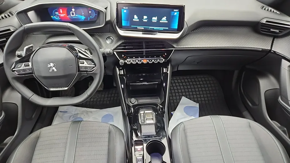 PEUGEOT 2008 -