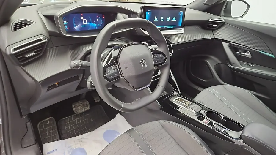 PEUGEOT 2008 -