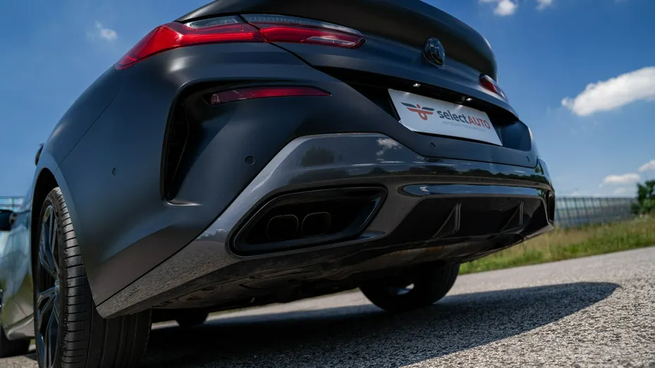 BMW Seria 8 -