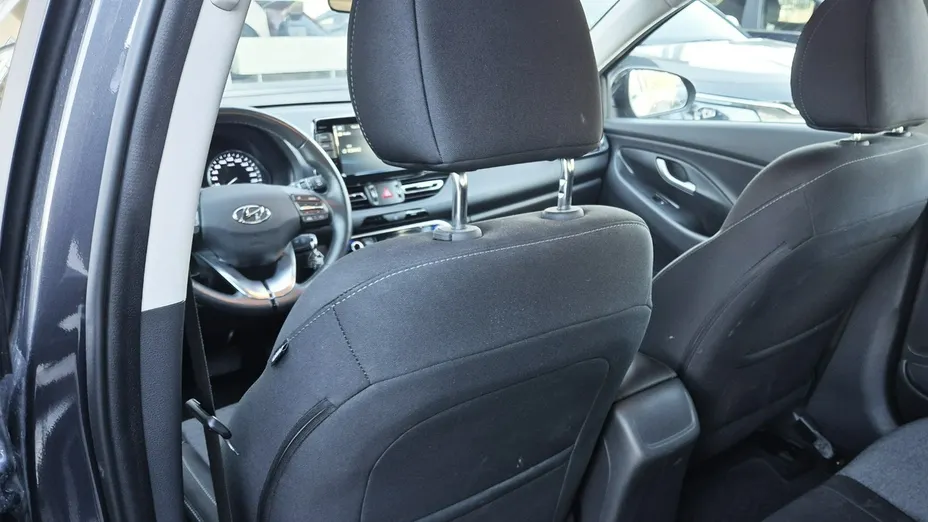 HYUNDAI i30 -