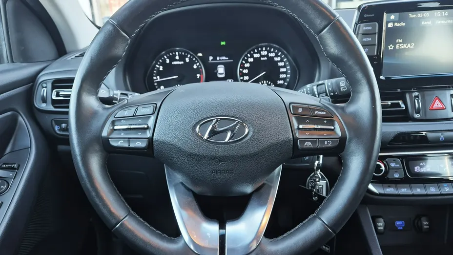 HYUNDAI i30 -