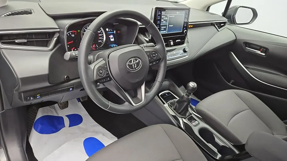 TOYOTA Corolla -