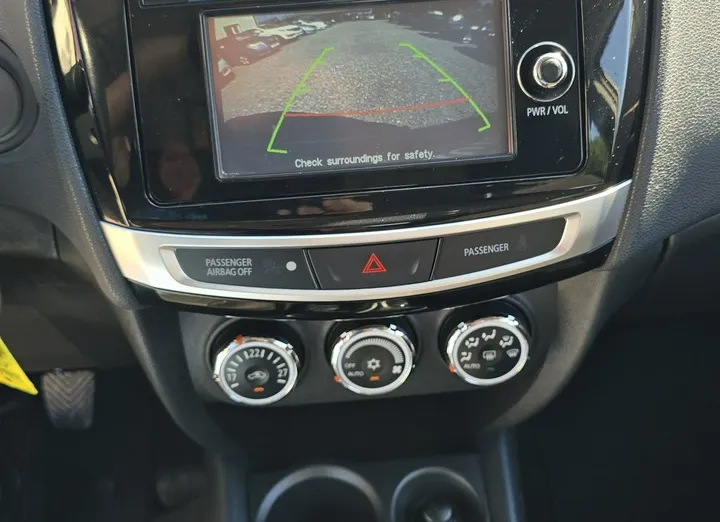MITSUBISHI ASX -
