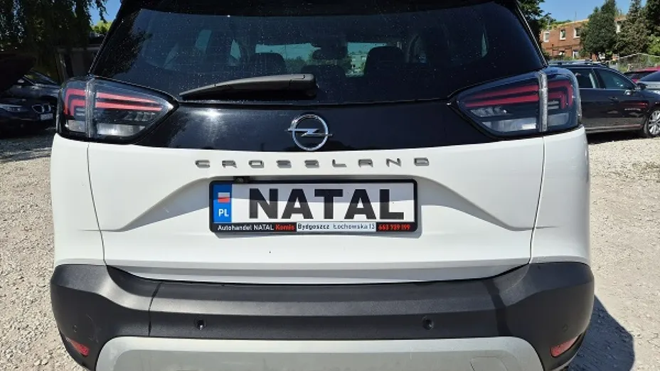 OPEL Crossland X -
