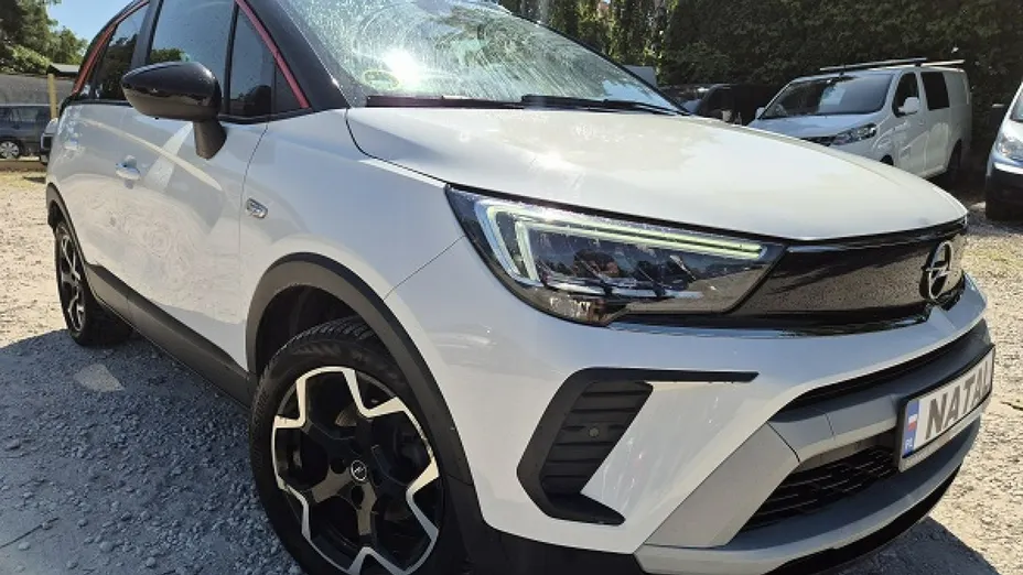 OPEL Crossland X -