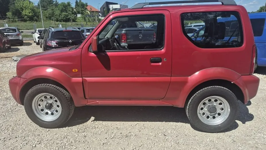 SUZUKI Jimny -