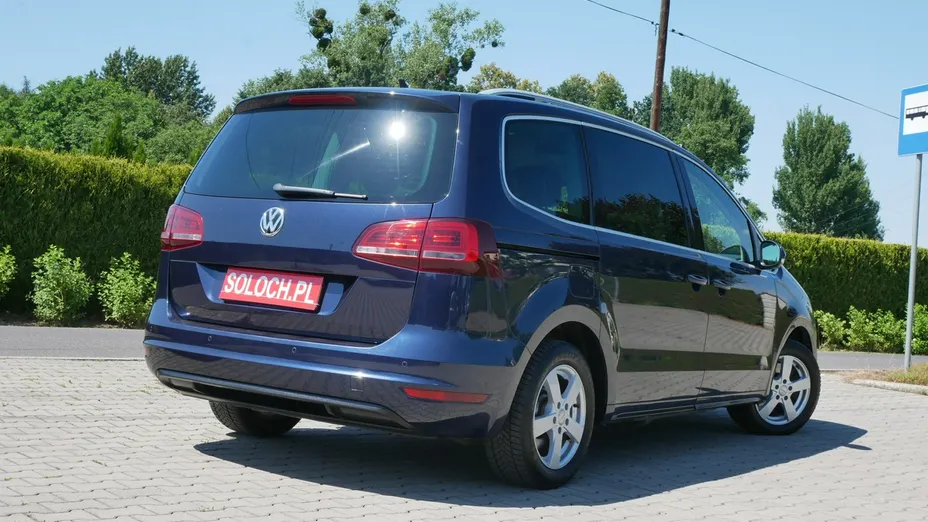 VOLKSWAGEN Sharan -