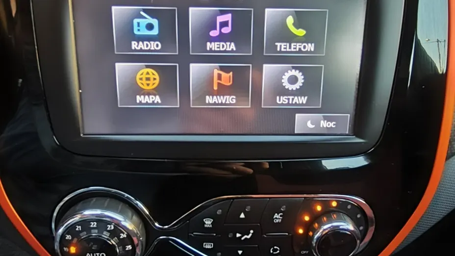 RENAULT Captur -