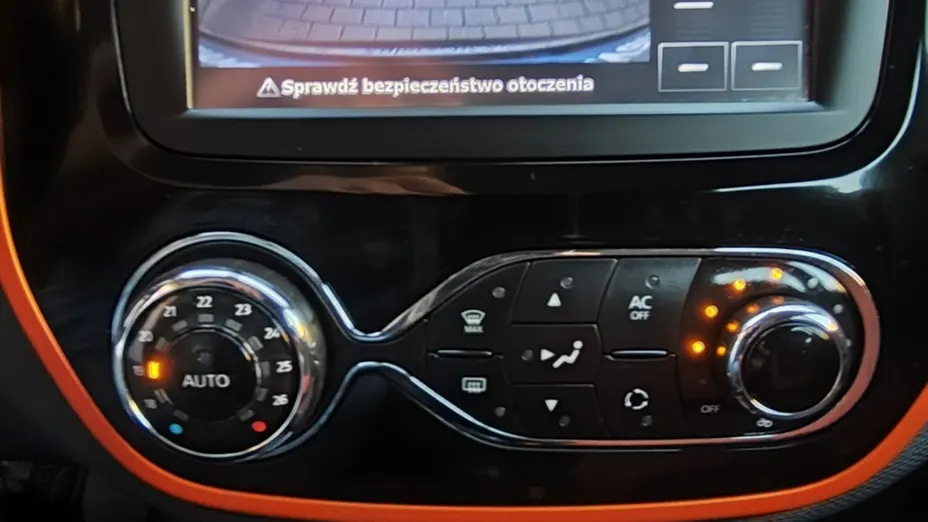 RENAULT Captur -