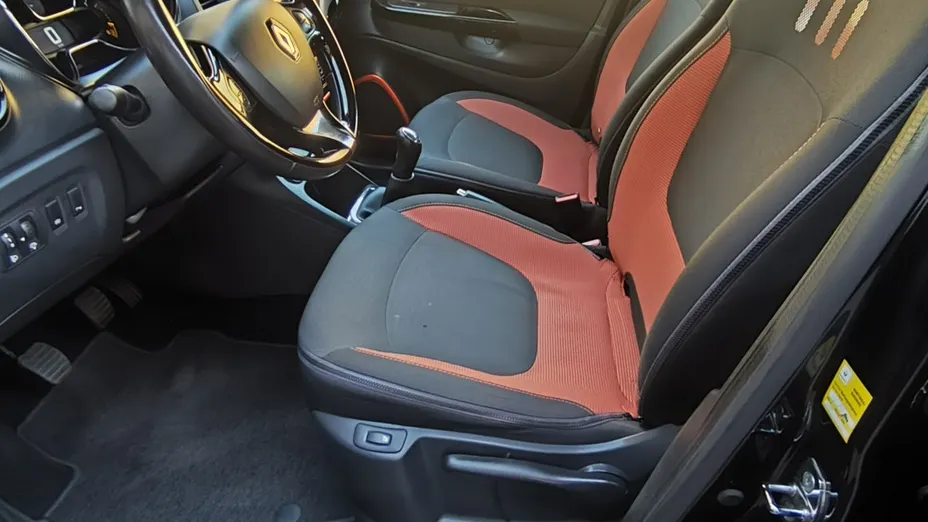 RENAULT Captur -