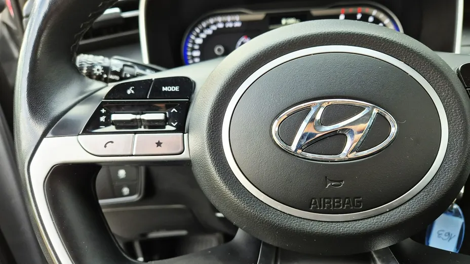 HYUNDAI Tucson -