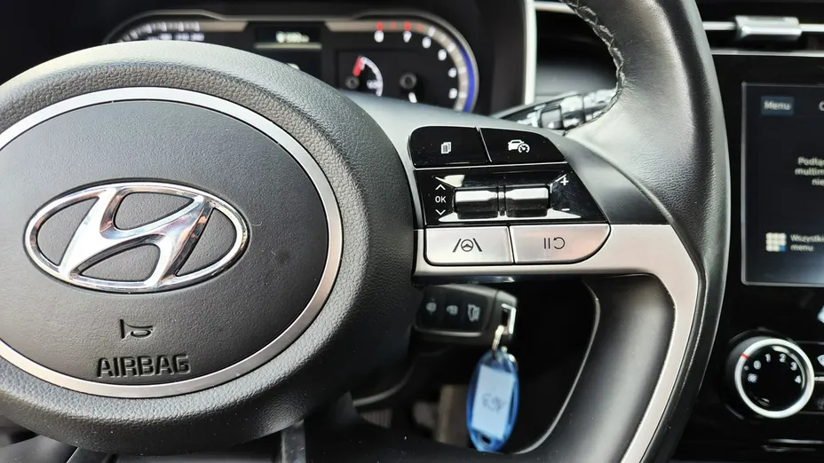 HYUNDAI Tucson -