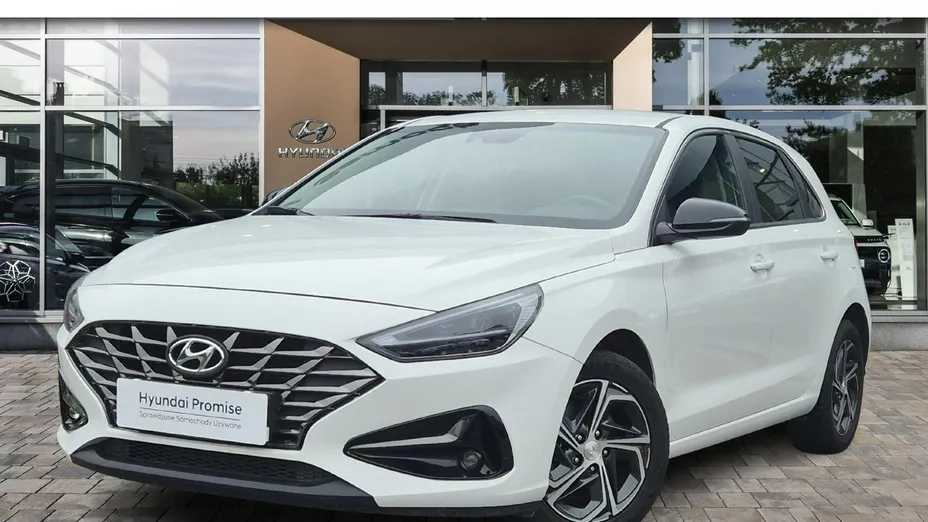 HYUNDAI i30 -