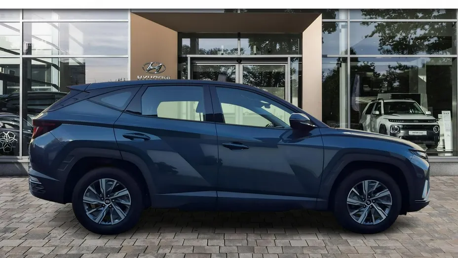 HYUNDAI Tucson -