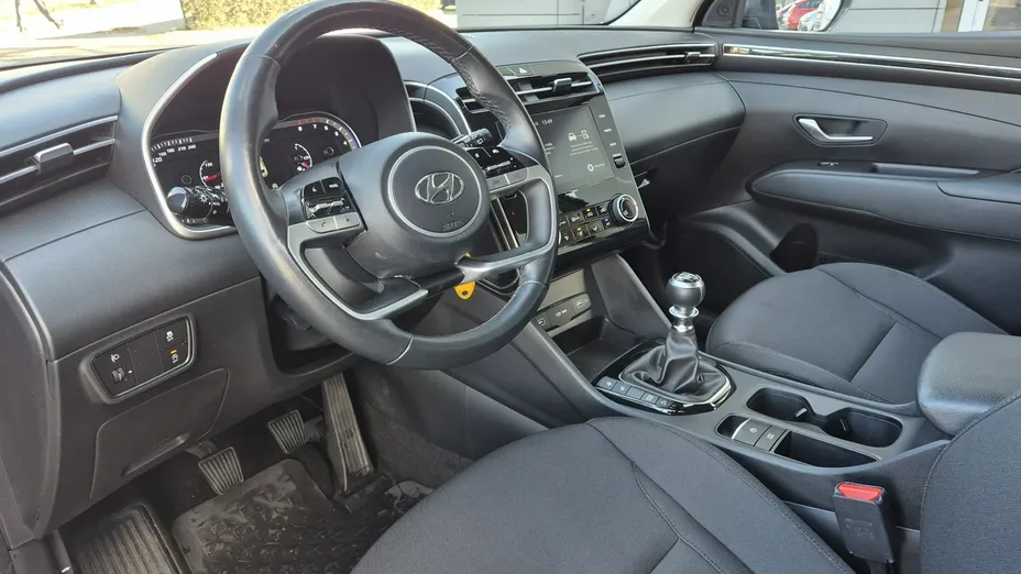 HYUNDAI Tucson -
