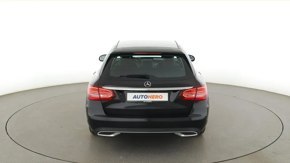MERCEDES-BENZ C Klasa -