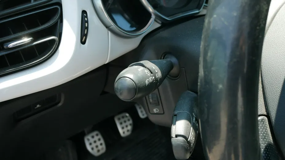 CITROEN DS3 -