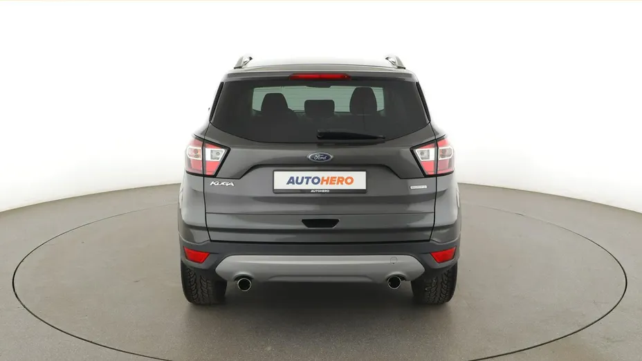 FORD Kuga -