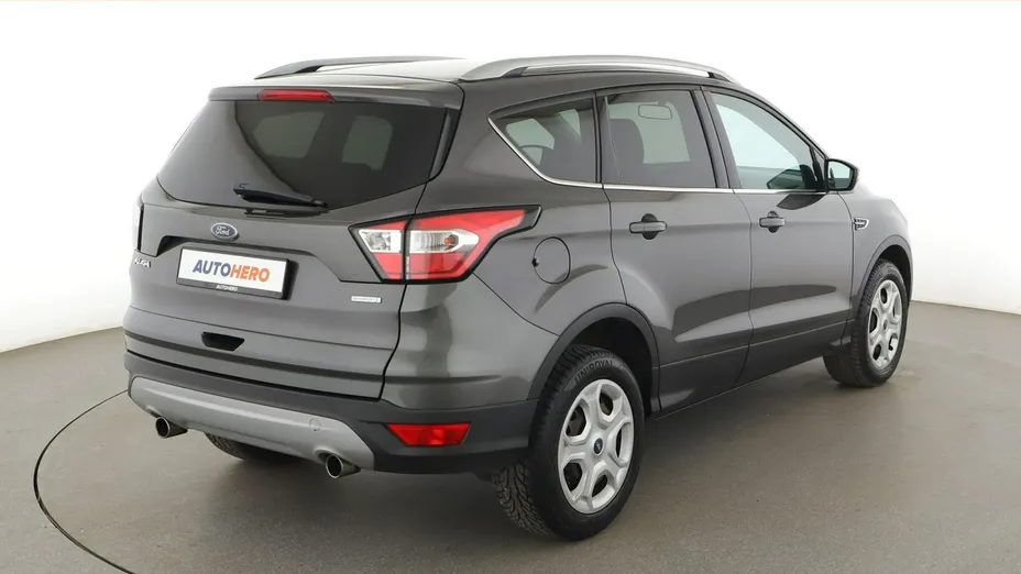 FORD Kuga -