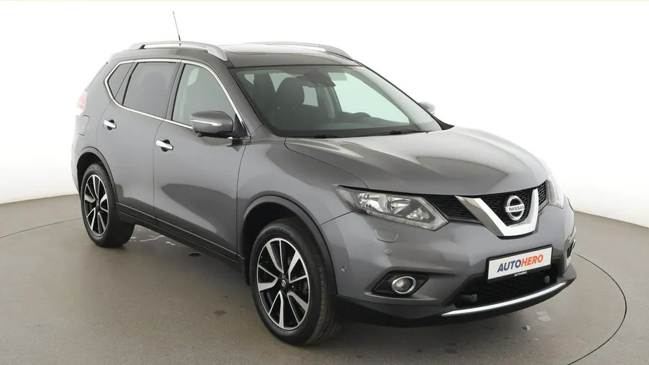 NISSAN X-Trail -