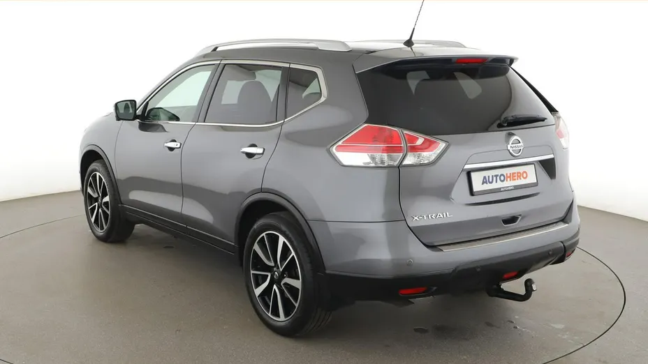 NISSAN X-Trail -