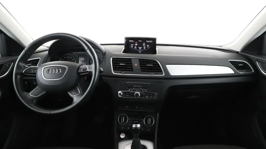 AUDI Q3 -