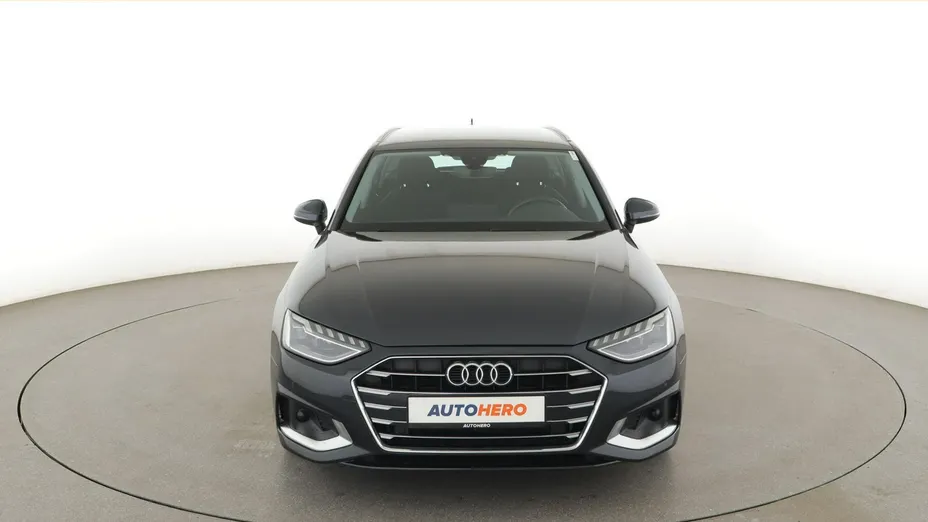 AUDI A4 -