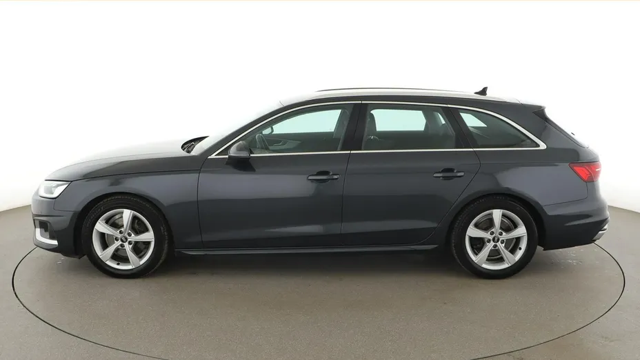 AUDI A4 -