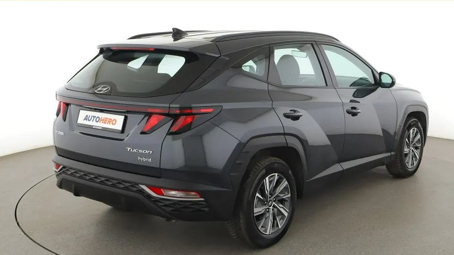 HYUNDAI Tucson -