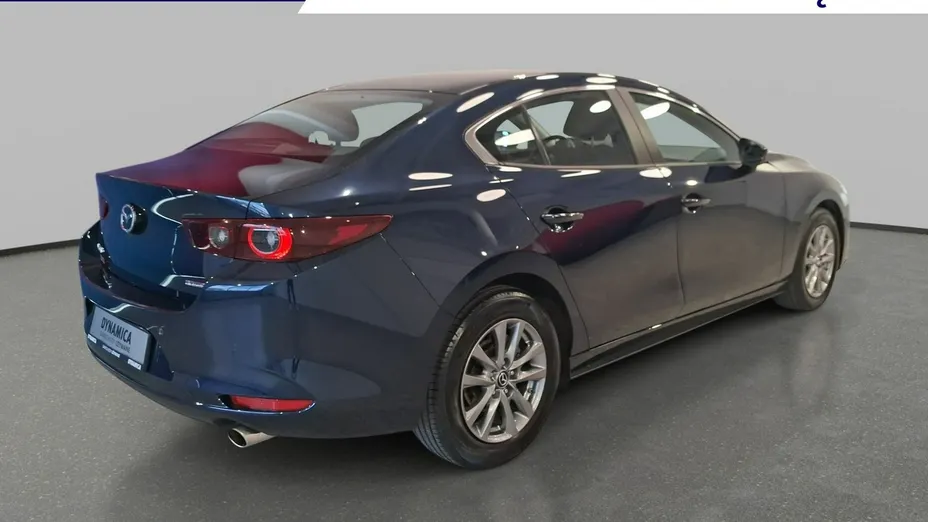 MAZDA 3 -
