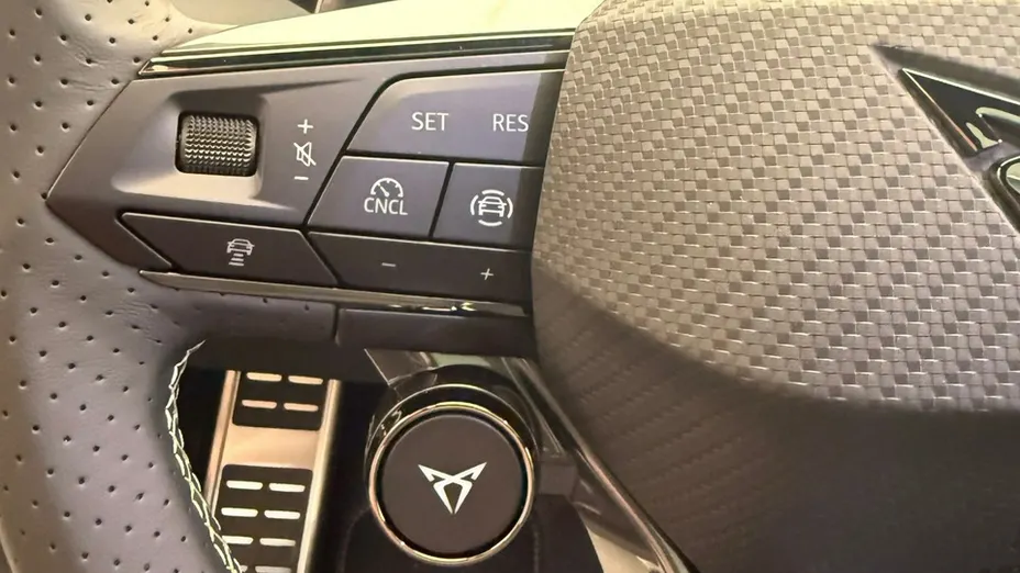 CUPRA Terramar -