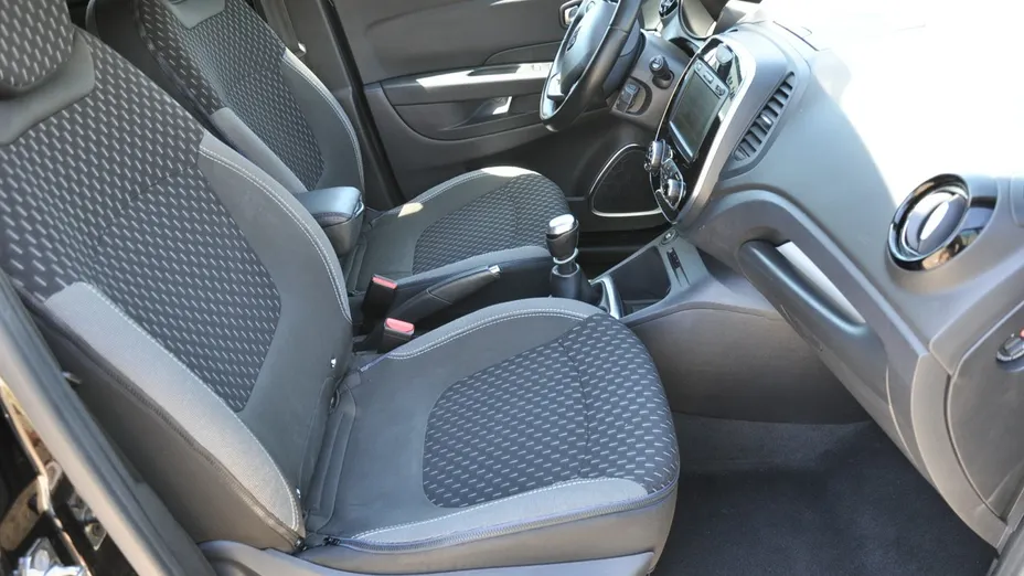 RENAULT Captur -