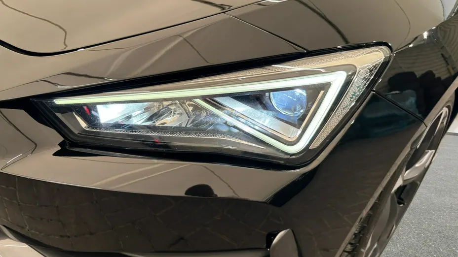 CUPRA Leon Sportstourer -