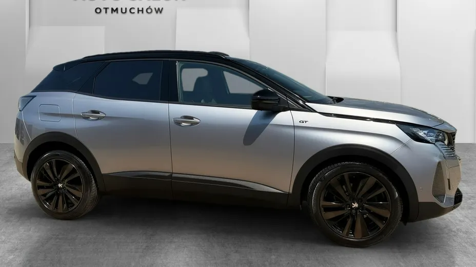 PEUGEOT 3008 -