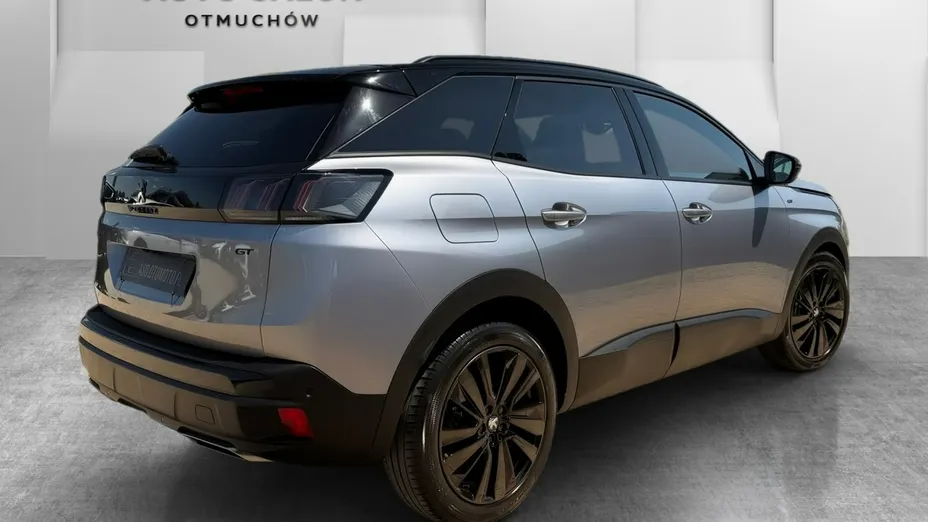 PEUGEOT 3008 -