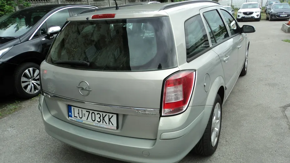 OPEL Astra -