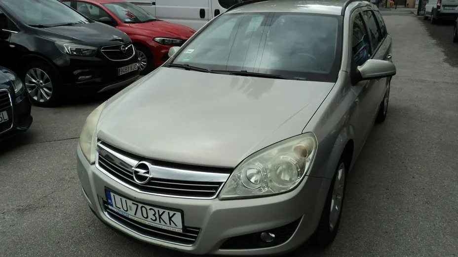 OPEL Astra -