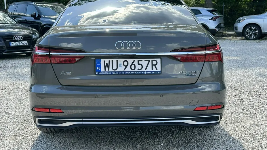 AUDI A6 -