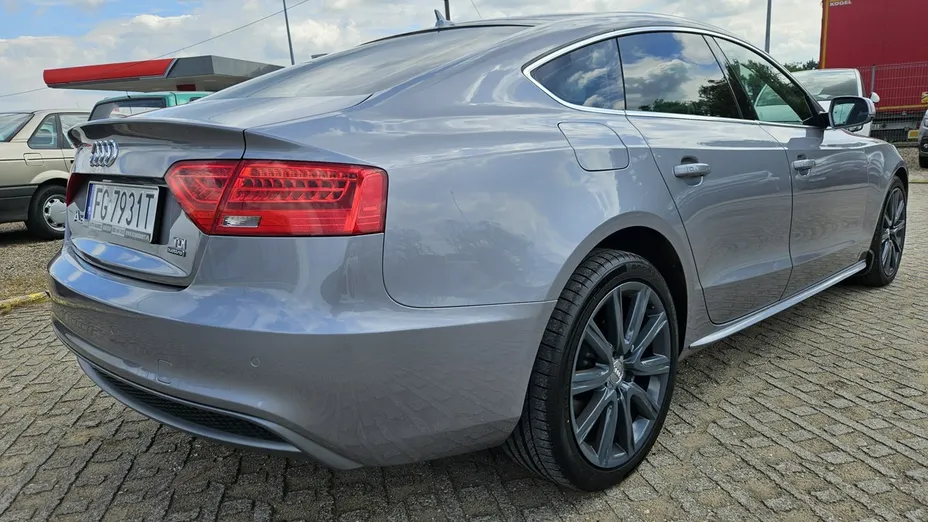 AUDI A5 -