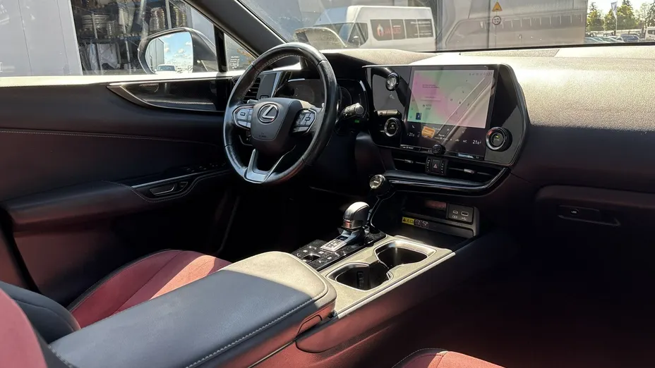 LEXUS NX -