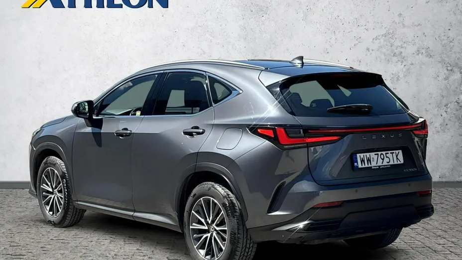 LEXUS NX -