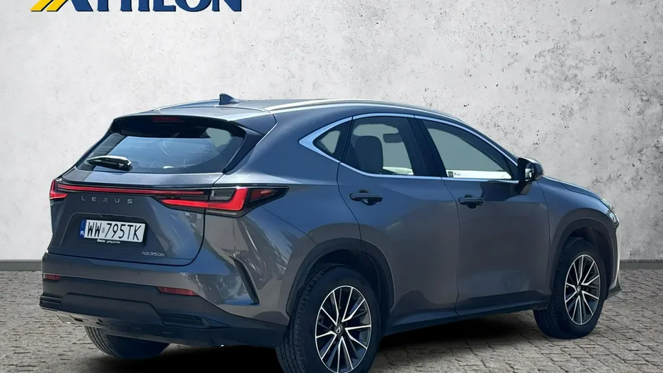 LEXUS NX -