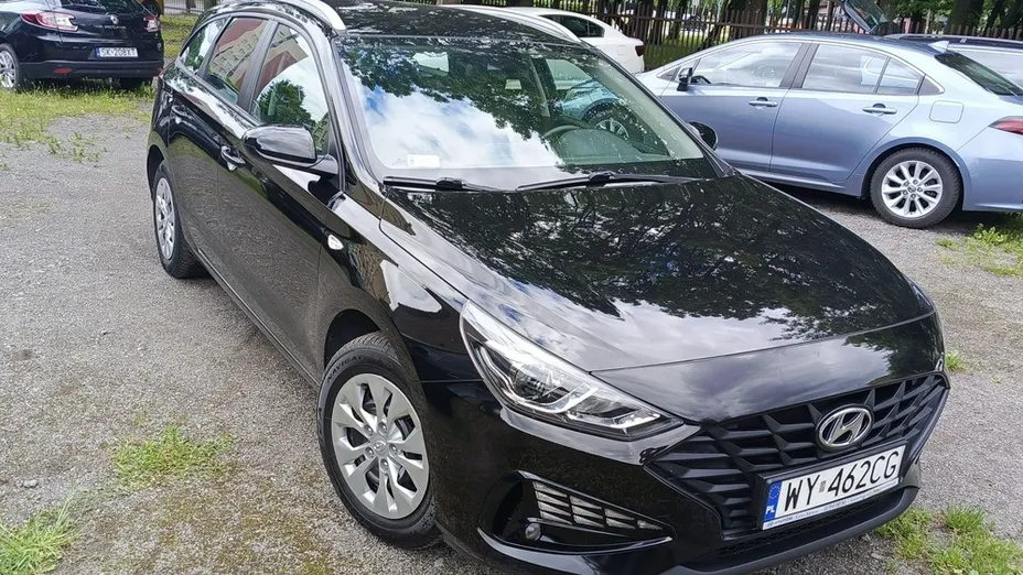 HYUNDAI i30 -