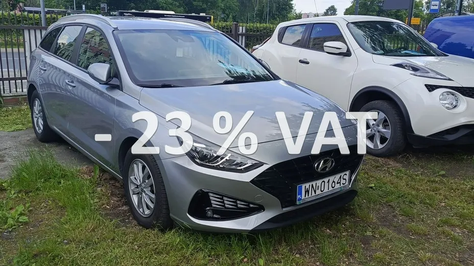 HYUNDAI i30 -