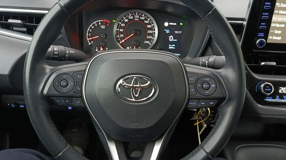 TOYOTA Corolla -