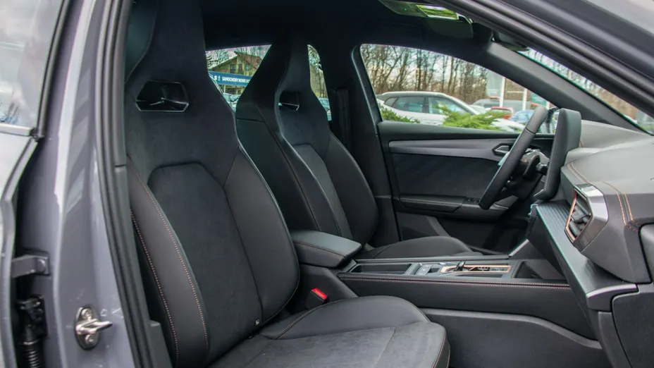 CUPRA Leon -