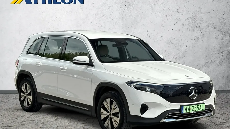 MERCEDES-BENZ EQB -