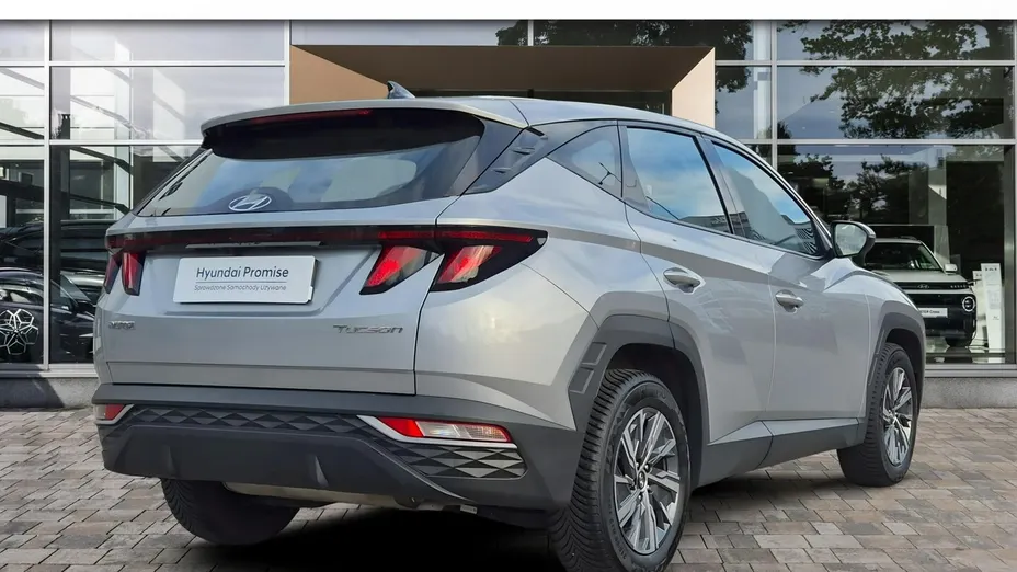 HYUNDAI Tucson -