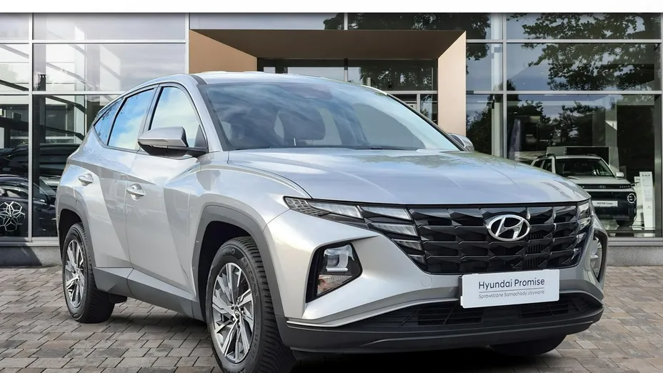 HYUNDAI Tucson -