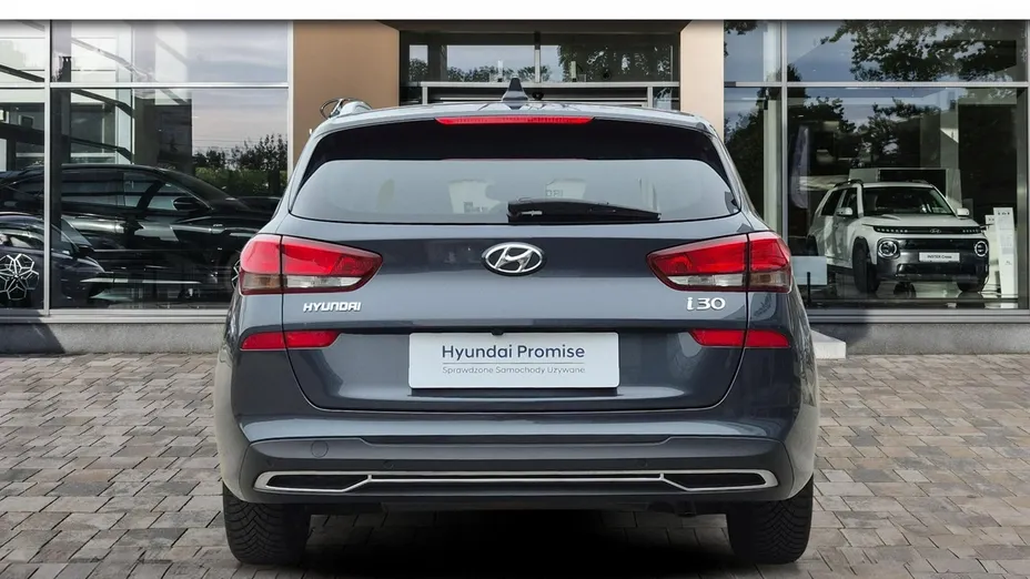 HYUNDAI i30 -